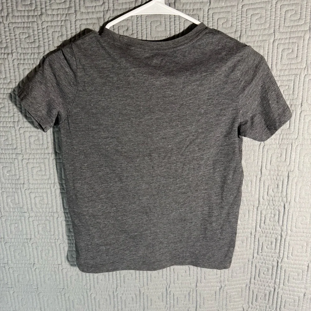 Old Navy T-Shirt Boy Size Medium 8 Be Kind Grey Gray Short Sleeve